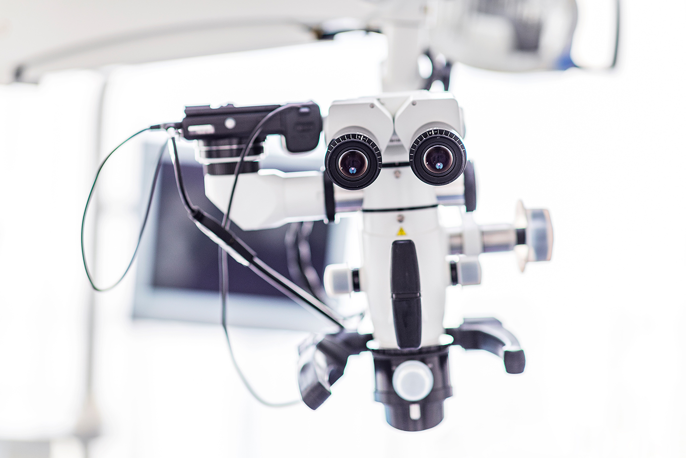 先進的な設備を取り入れた精密な治療を